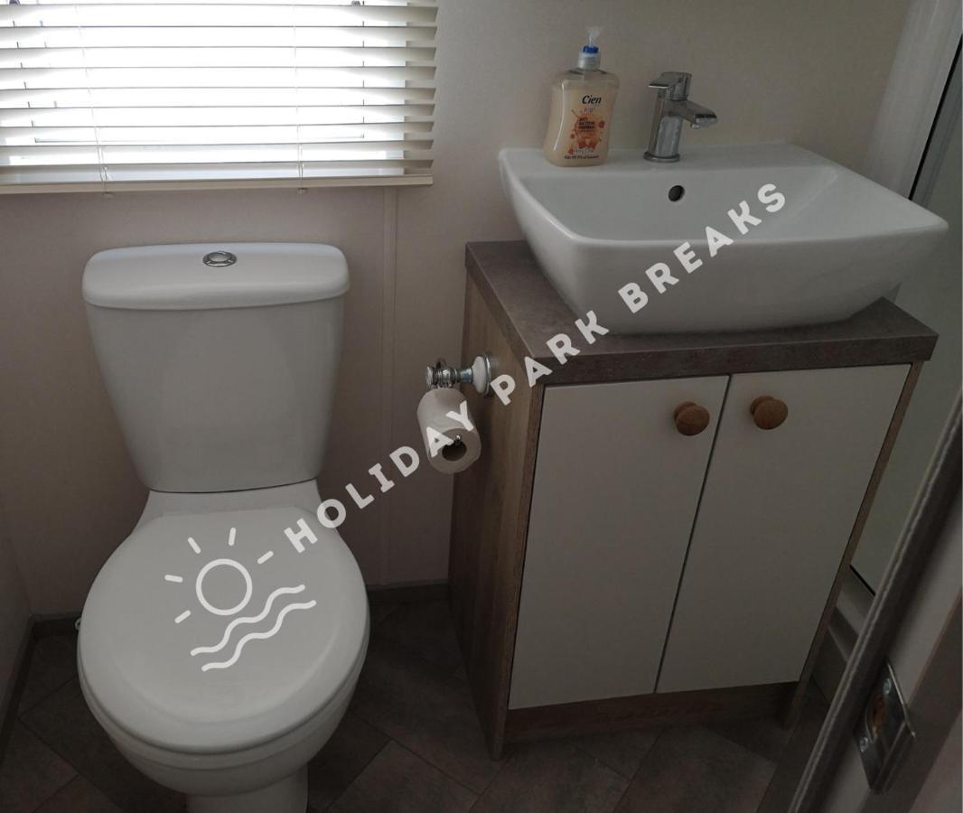 Spacious 3 Bed @ Seal Bay Resort Selsey Bagian luar foto
