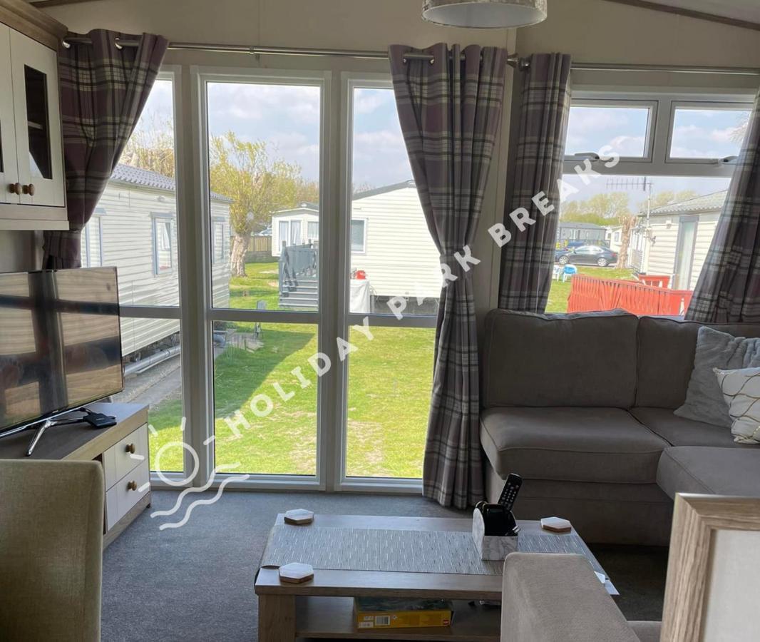 Spacious 3 Bed @ Seal Bay Resort Selsey Bagian luar foto